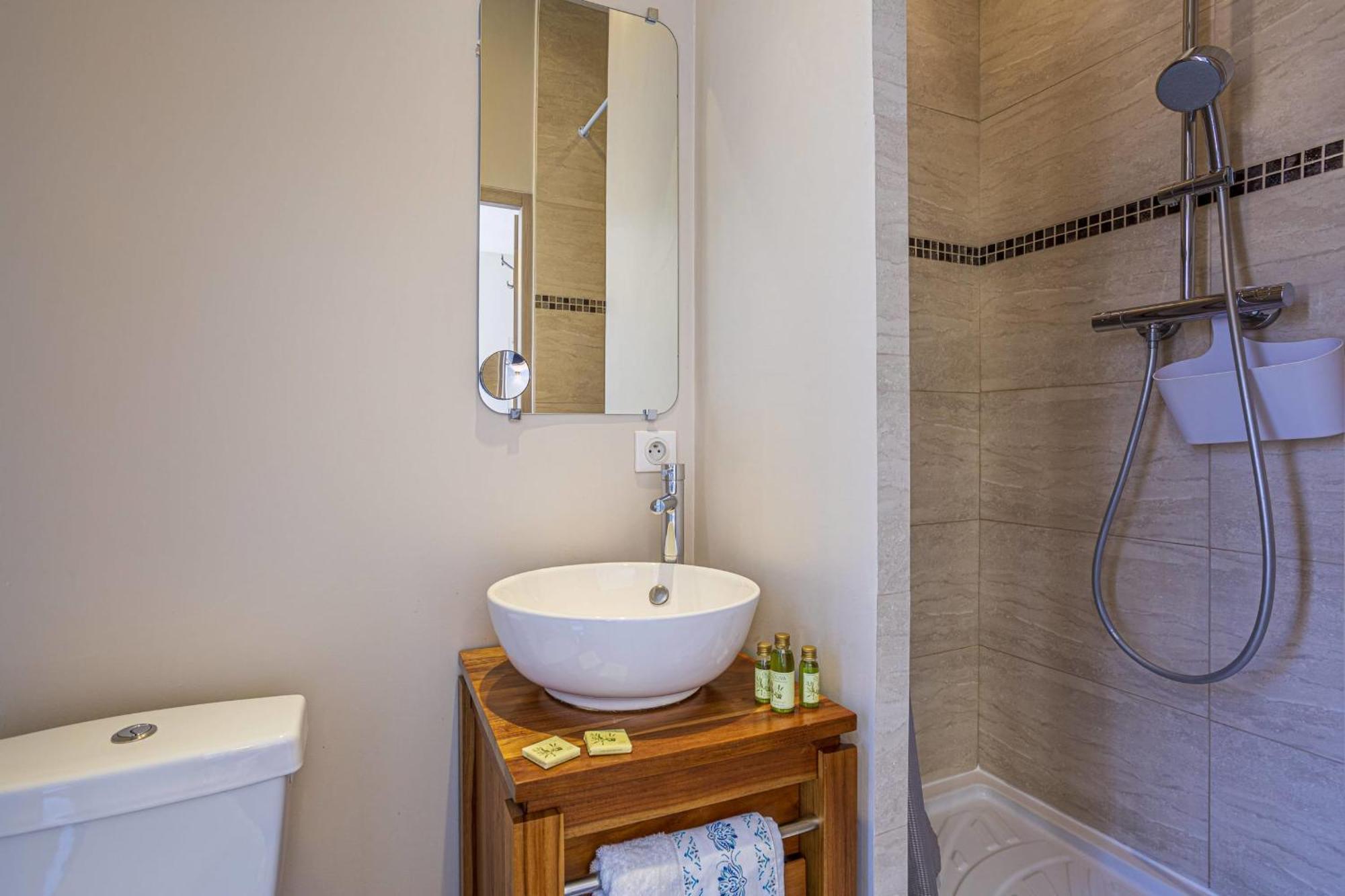 Guisol - Typical Nice 3 Bedroom Ac Near Port 외부 사진