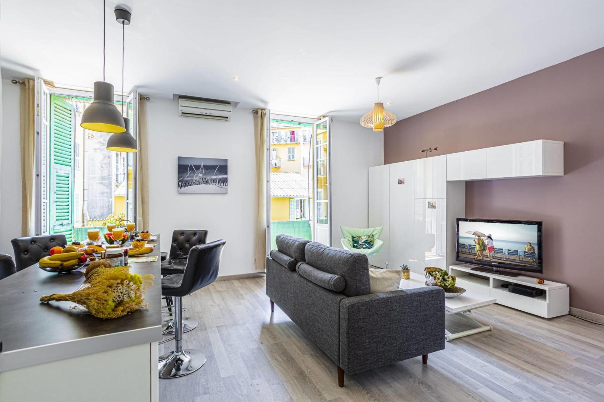 Guisol - Typical Nice 3 Bedroom Ac Near Port 외부 사진
